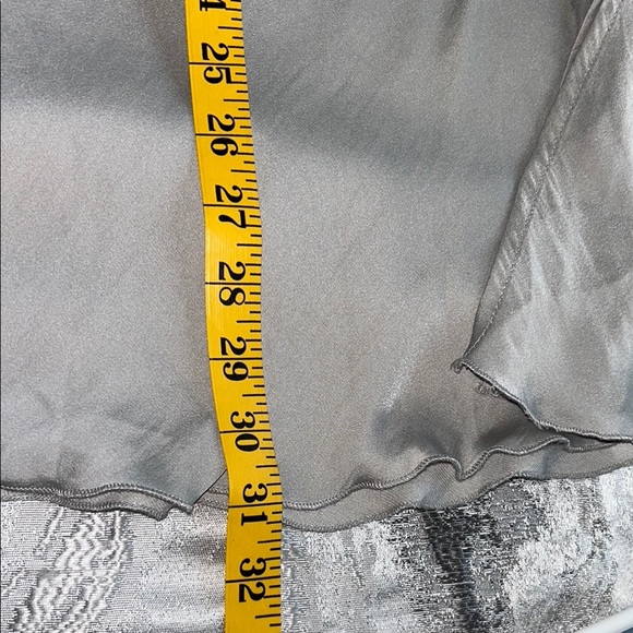 Chic Gray Pencil Skirt for Women - Picture 6 of 11